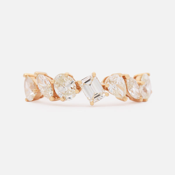 Anillo Ares Oro Amarillo 18K con Diamantes.