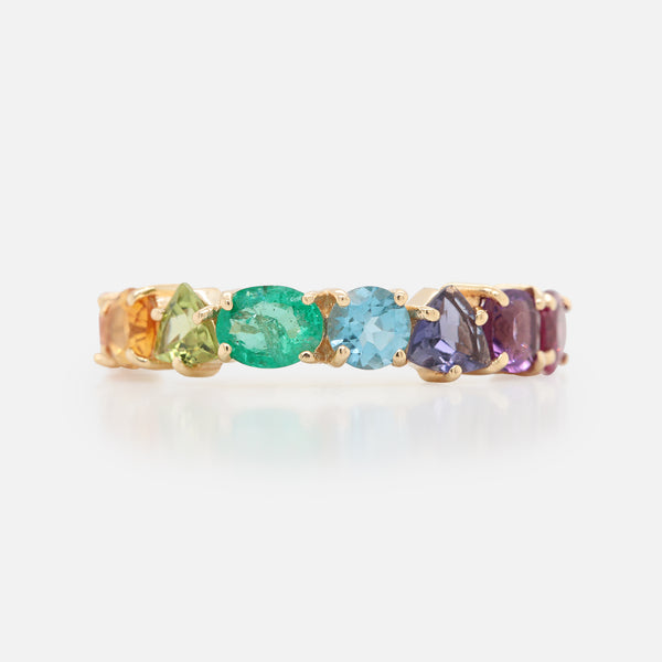 Anillo Carlotta Oro Amarillo 14K con Zafiro, Citrino, Peridoto, Esmeralda, Topacio, Iolita, Amatista y Granate.
