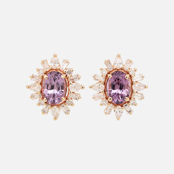 Aretes Charlotte Oro Amarillo 14K con Espinelas Moradas Oval y Diamantes.