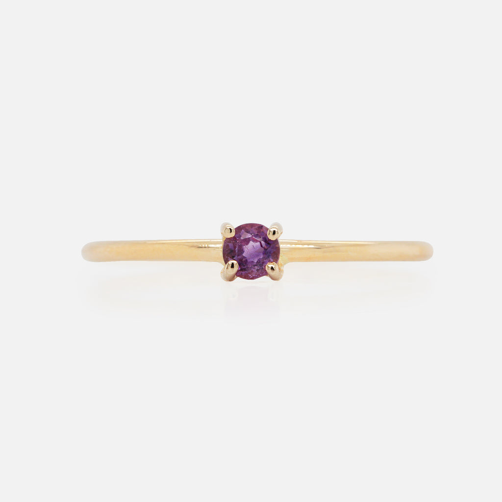 Anillo Birthstone Oro Amarillo 14K y Amatista.