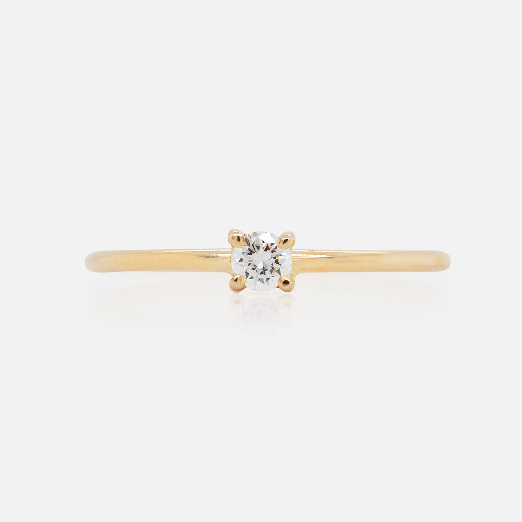 Anillo Birthstone Oro Amarillo 14K y Diamante.