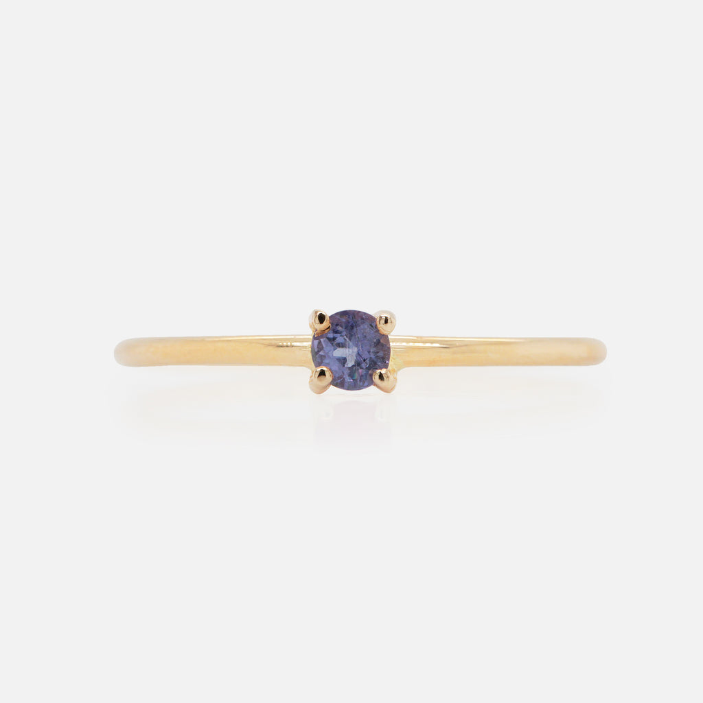 Anillo Birthstone Oro Amarillo 14K y Tanzanita.