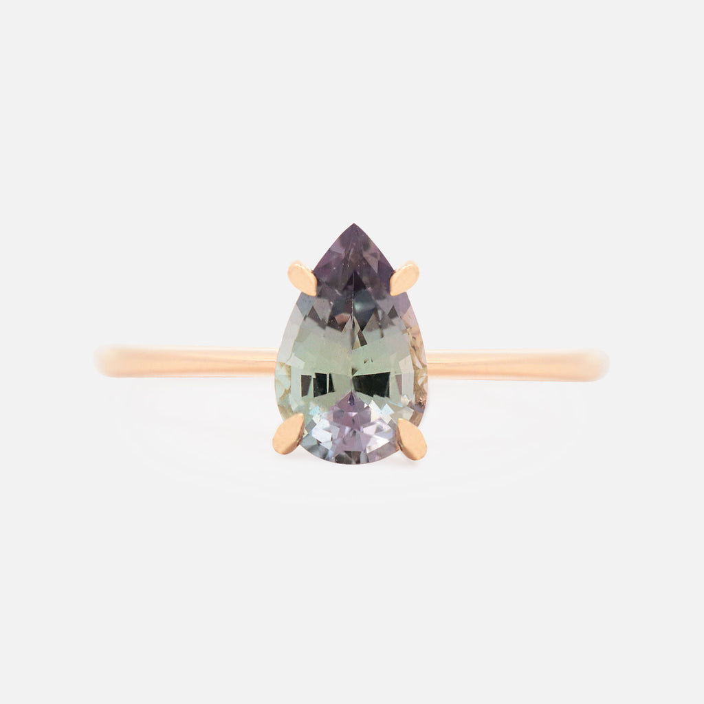 Anillo Elios Oro Amarillo 14K con Tanzanita Gota.