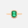Anillo Elysa Esmerlada M Oro Amarillo 14K con Esmeraldas.