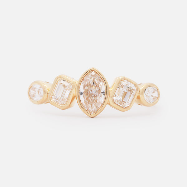 Anillo Orion Multi Oro Amarillo 14K con Diamantes.