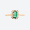 Anillo Royal Oro 18K con Esmeralda y Diamantes.