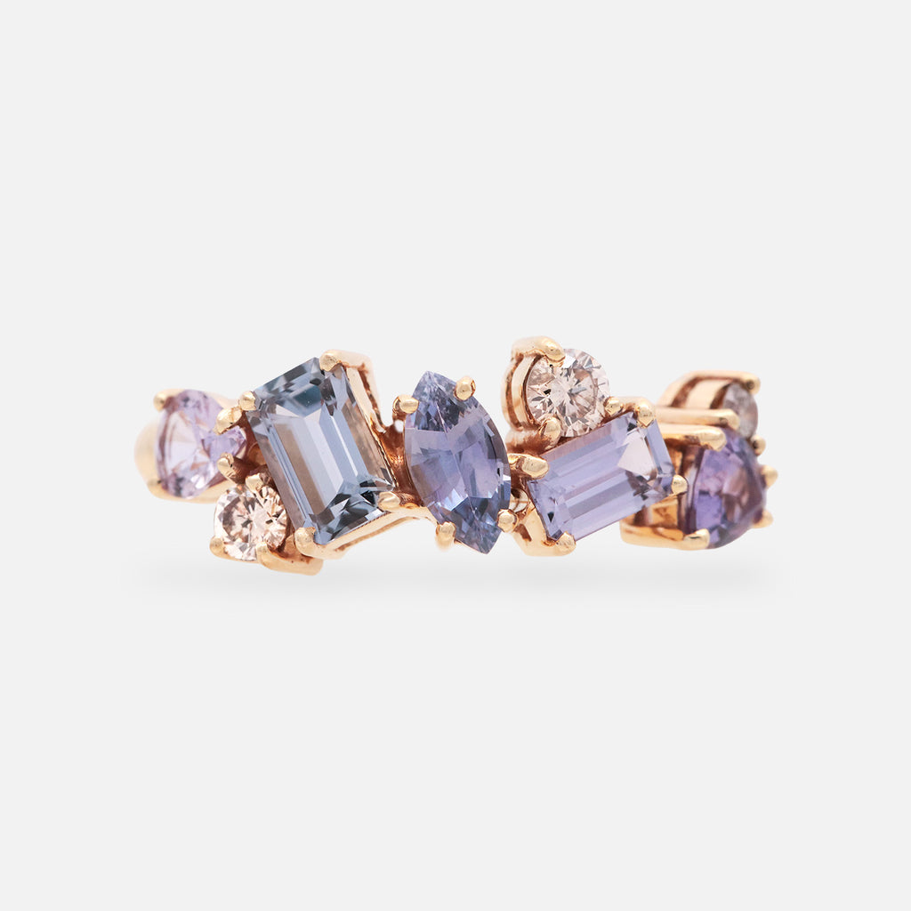 Anillo Stellar Lavanda Oro Amarillo 14K con Zafiro y Diamante.