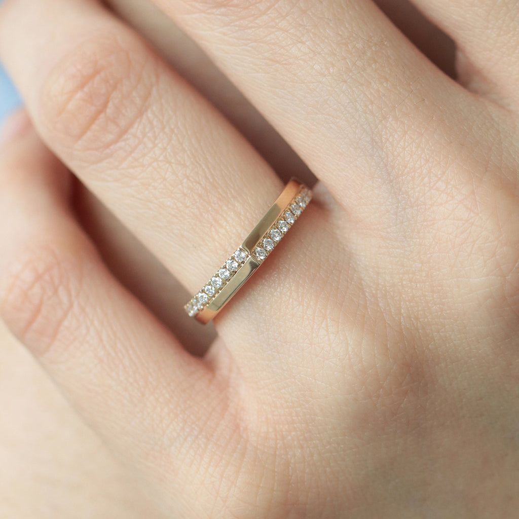 Anillo Amelia Oro 18K con Diamantes.