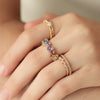 Anillo Andromeda Rainbow Oro Amarillo 14K con Zafiros y Diamantes.