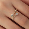 Anillo Astra Oro Amarillo 14K con Diamantes.