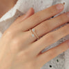 Anillo Astra Oro Amarillo 14K con Diamantes.