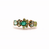 Anillo Botanical Poppy Mint Oro Amarillo 14K con Esmeraldas, Peridoto y Turmalinas.