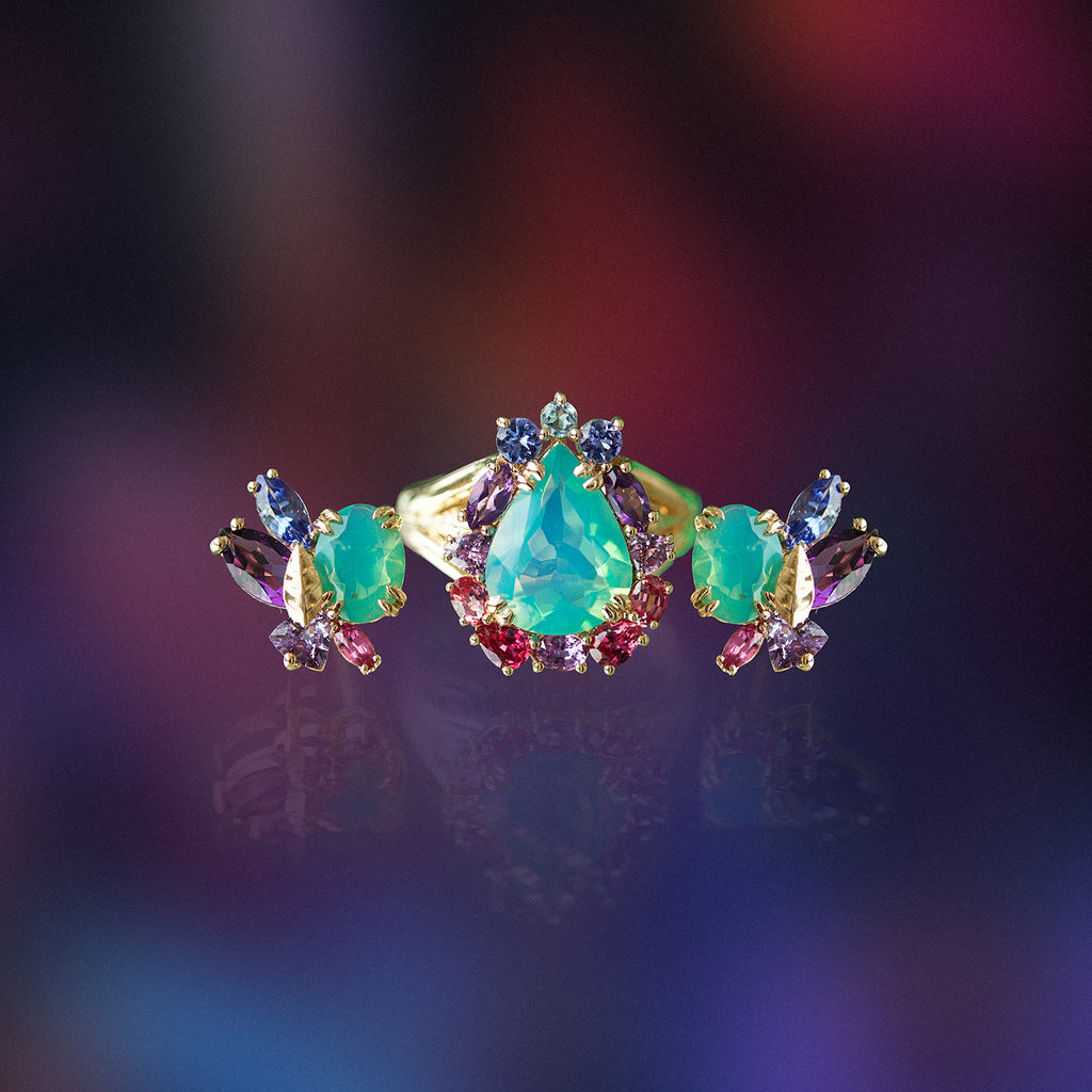 Anillo Botanical Peonia Oro Amarillo 14K con Aquamarina, Tanzanita, Amatista, Zafiro y Ópalo.