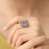 Anillo Botanical Violeta Oro Amarillo 14K con Tanzanita, Turmalina, Zafiro, Granate y Topacio London Blue.