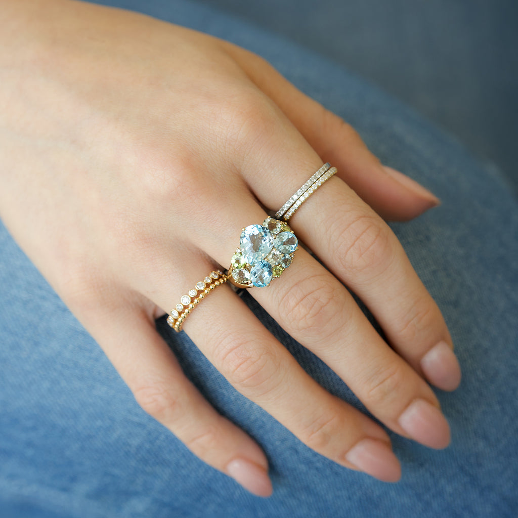 Anillo Botanical Bubbles Oro Amarillo 18K con Topacios, Prasiolitas, Peridotos y Diamantes.