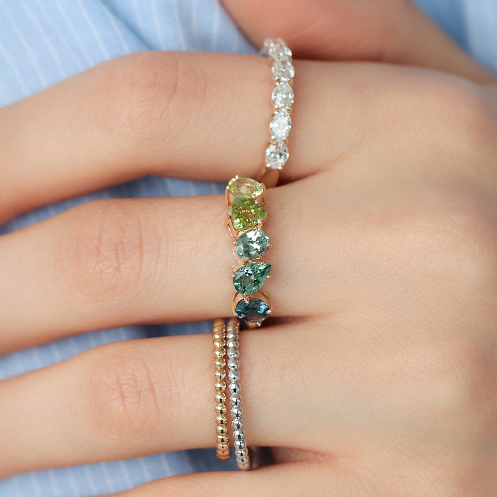 Anillo Centauro Lemon Oro Amarillo 14K con Crisoberilo, Peridoto, Zafiros y Turmalina.