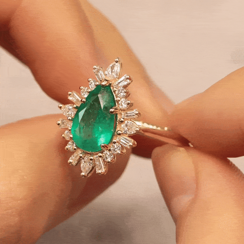 Anillo 'Charlotte' Esmeralda Gota XL