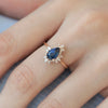 Anillo Charlotte Oro Amarillo 14K con Zafiro Gota y Diamantes.