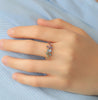 Anillo Eclipse Aurora Oro Amarillo 14K con Zafiro.