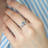 Anillo Eclipse Baby Blue Oro 14K con Zafiros, Aquamarinas y Diamantes.
