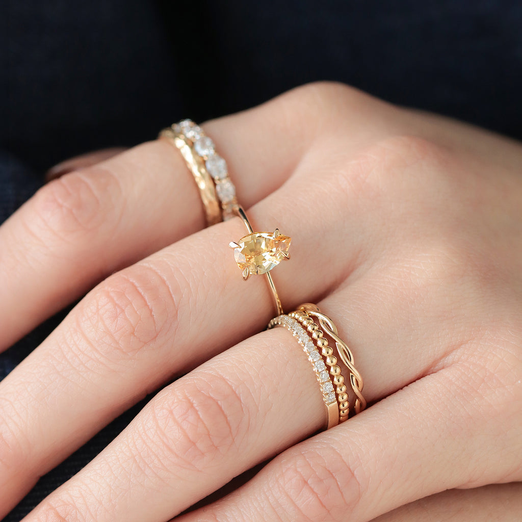 Anillo Elios Oro Amarillo 14K con Topacio Imperial Gota.