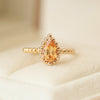 Anillo Elysa Oro Amarillo 14K con Topacio Imperial Gota.