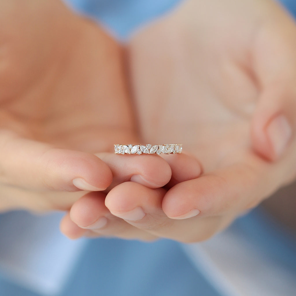 Anillo Ivy XL Oro Amarillo 14K con Diamantes. 