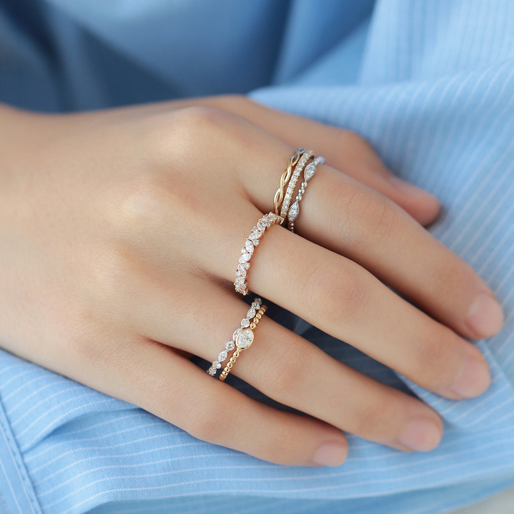 Anillo Ivy XL Oro Amarillo 14K con Diamantes. 