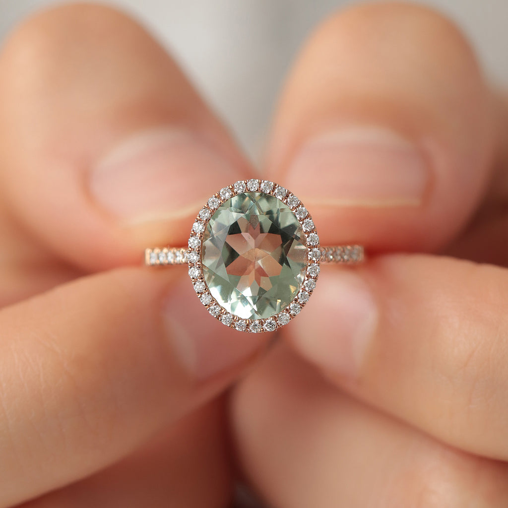 Anillo Luxe Oro Rosa 18K con Prasiolita y Diamantes.