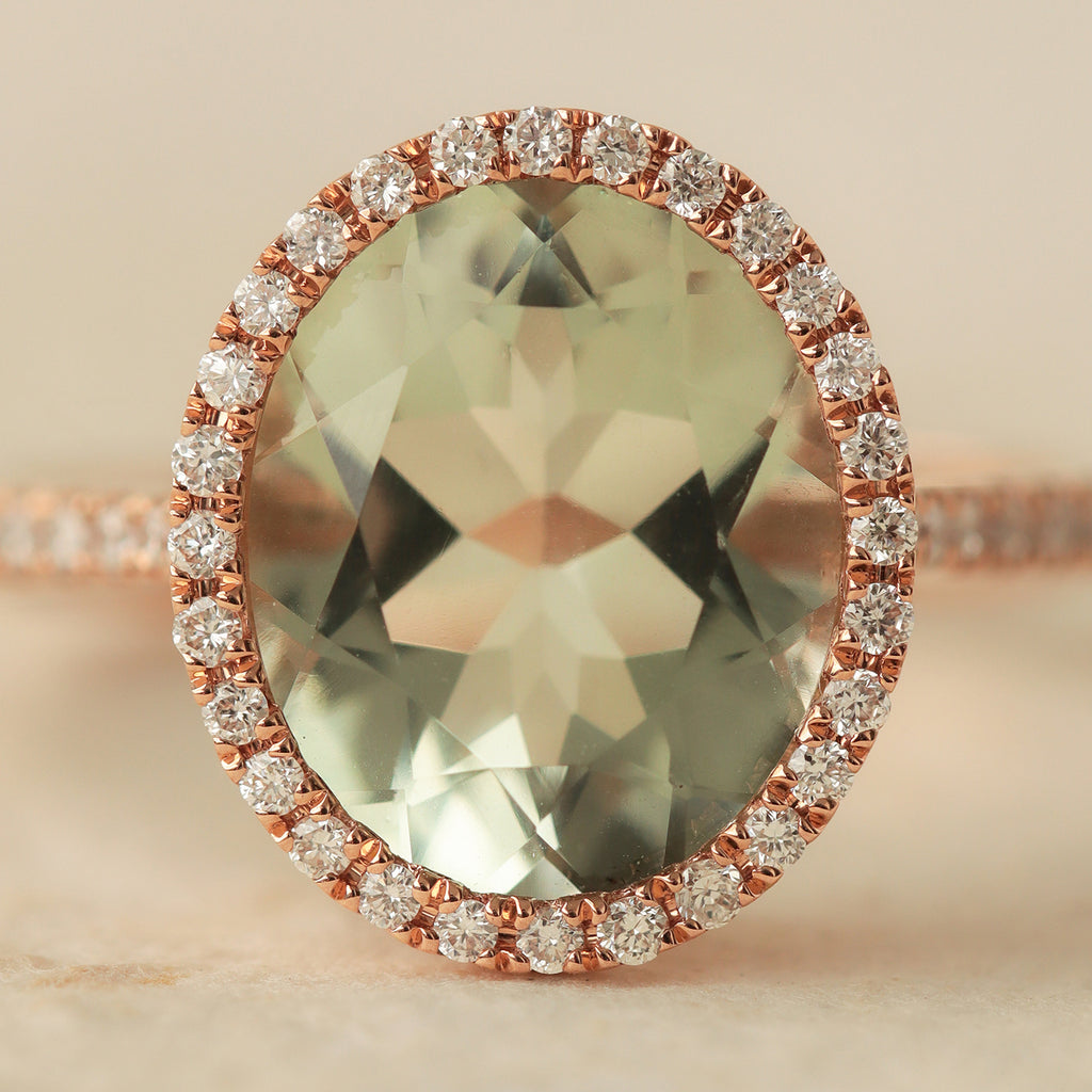 Anillo Luxe Oro Rosa 18K con Prasiolita y Diamantes.