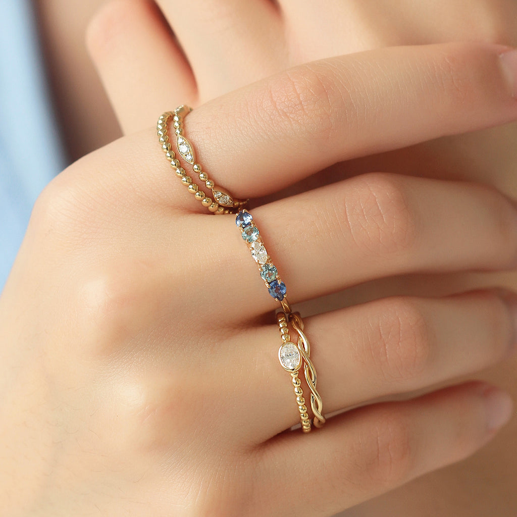 Anillo Myla Royal Blue Oro Amarillo 14K con Diamante, Zafiros y Aquamarinas.