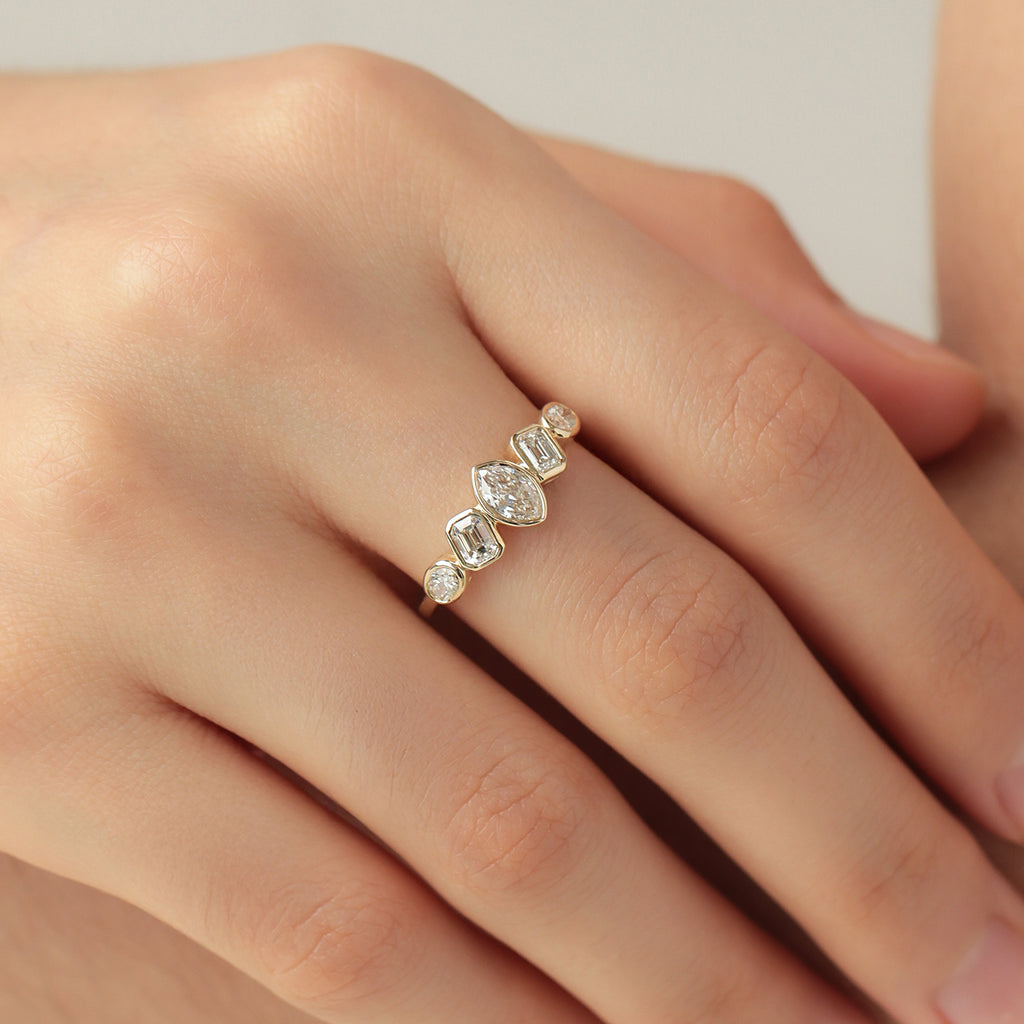 Anillo Orion Multi Oro Amarillo 14K con Diamantes.