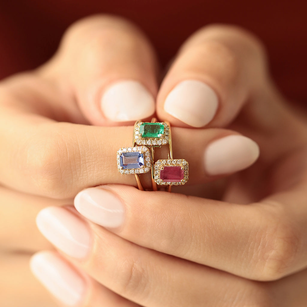 Anillo Royal Oro 18K con Rubí y Diamantes.