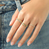 Anillo Stellar Kiwi Oro Amarillo 14K con Zafiros y Diamantes.