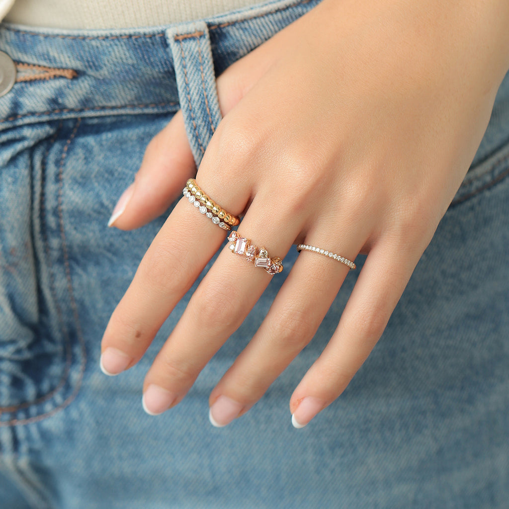 Anillo Stellar Rosetta Oro Amarillo 14K con Zafiros y Diamantes.