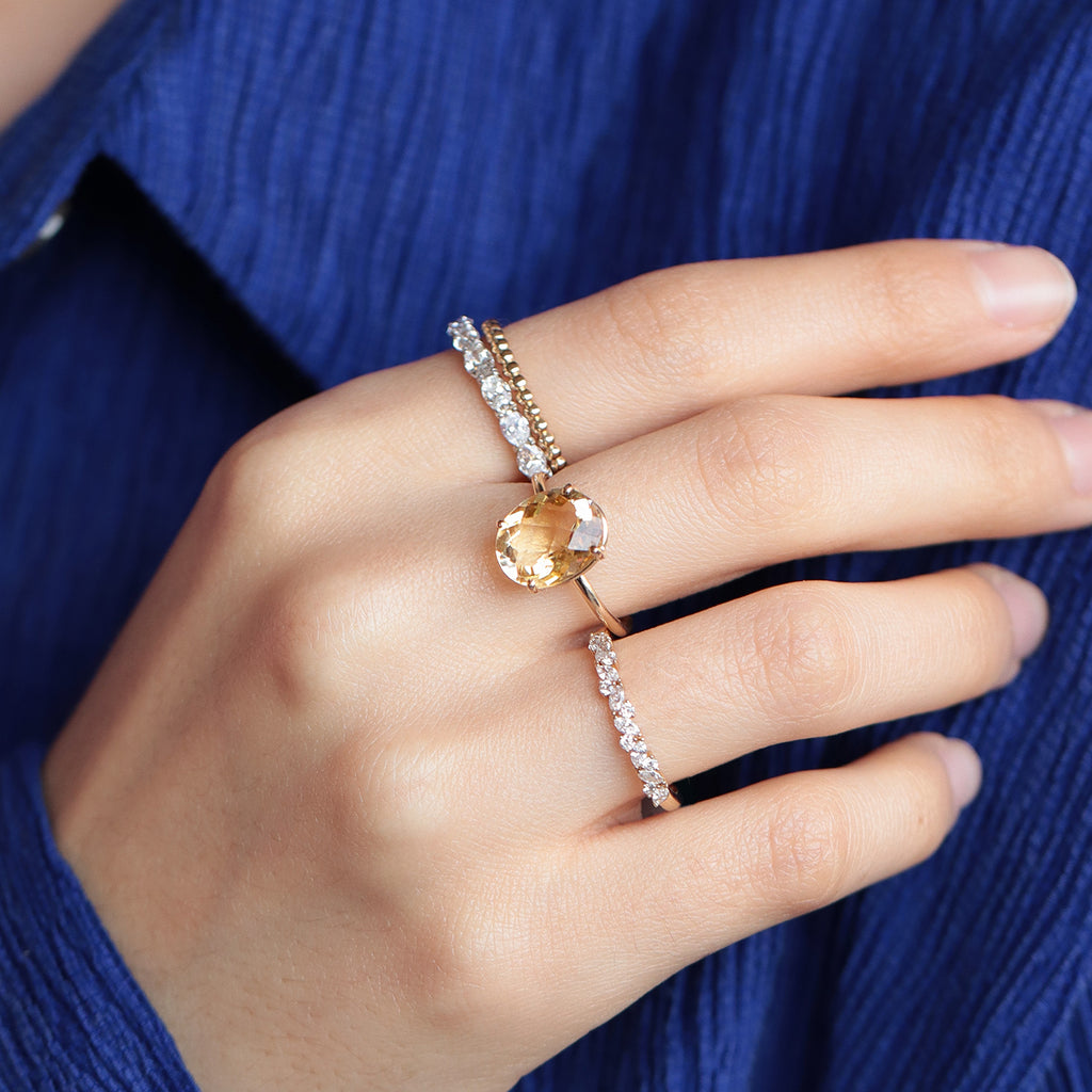 Anillo Valeria Oro Amarillo 14K con Citrino Oval XL.