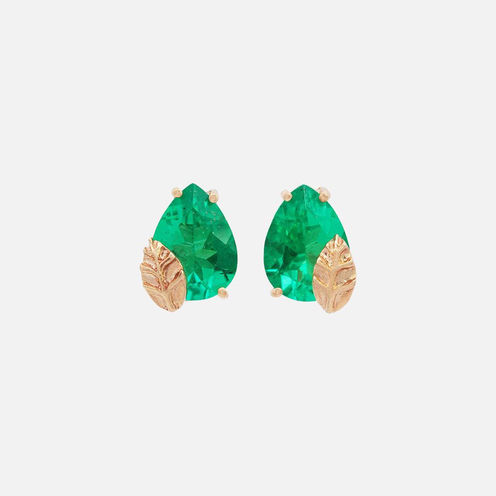Aretes Botanical Oro Amarillo 14K con Piedras Naturales.