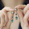 Aretes Blue Mercury Oro Amarillo 14K con Topacios, Perlas, Turmalinas y Diamantes.