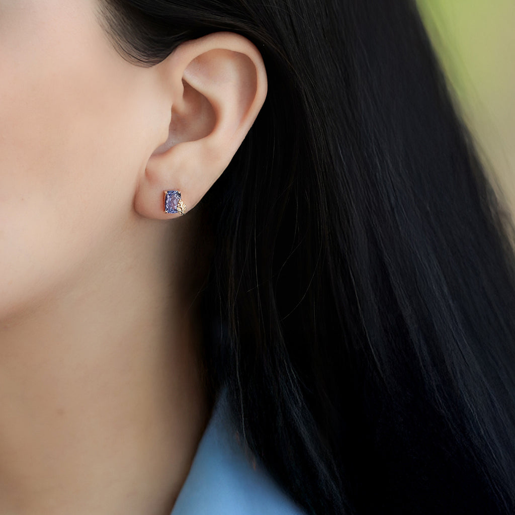 Aretes Botanical Oro Amarillo 14K con Piedras Naturales.