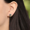 Aretes Botanical Tulip Green Oro Amarillo 14K con Tanzanitas, Turmalinas, Zafiros y Diamantes Champagne.