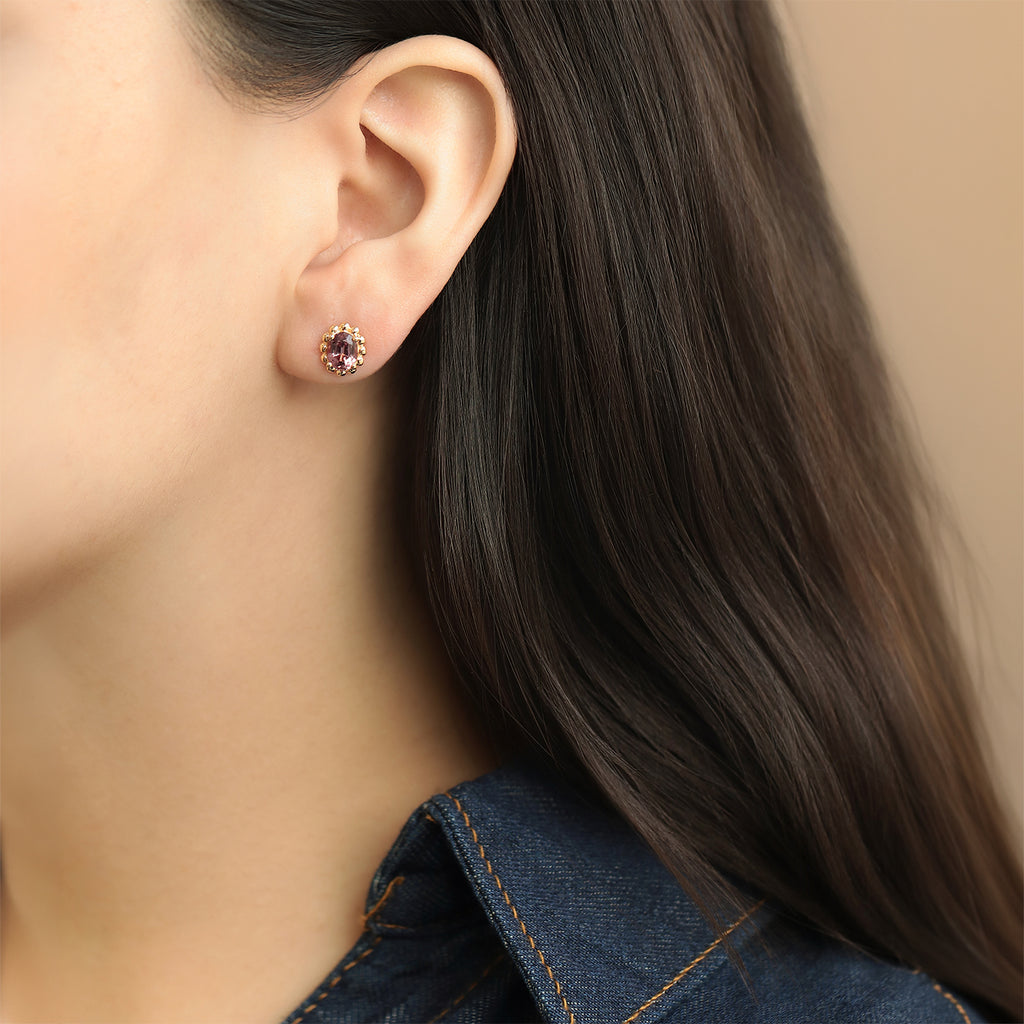 Aretes Elysa Oro Amarillo 14K con Granates Malaya Oval.