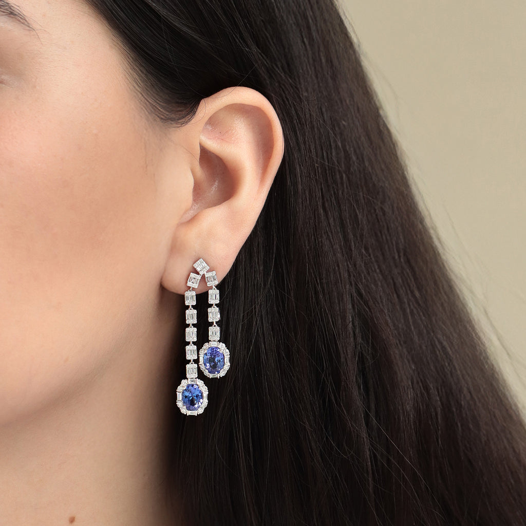 Aretes Gardenia Oro Blanco 18K con Tanzanita y Diamantes.