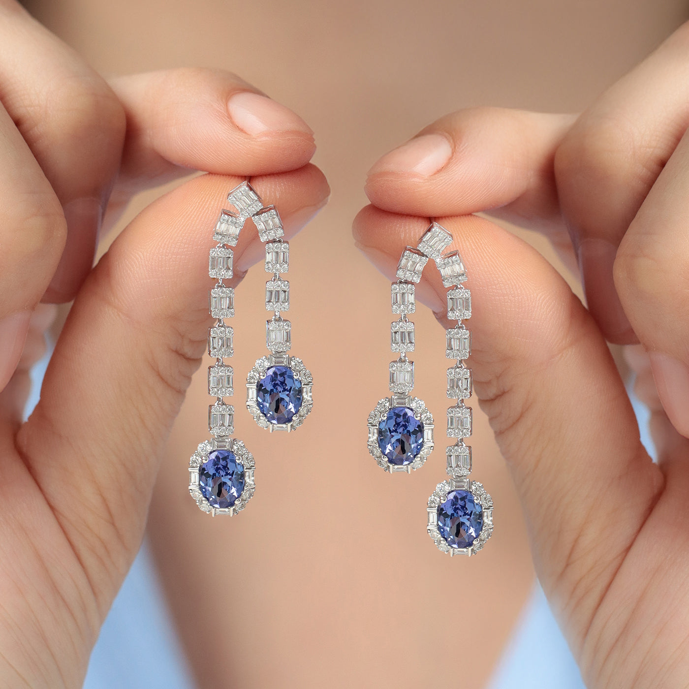 Set Gardenia Oro Blanco 18K con Tanzanita y Diamantes.