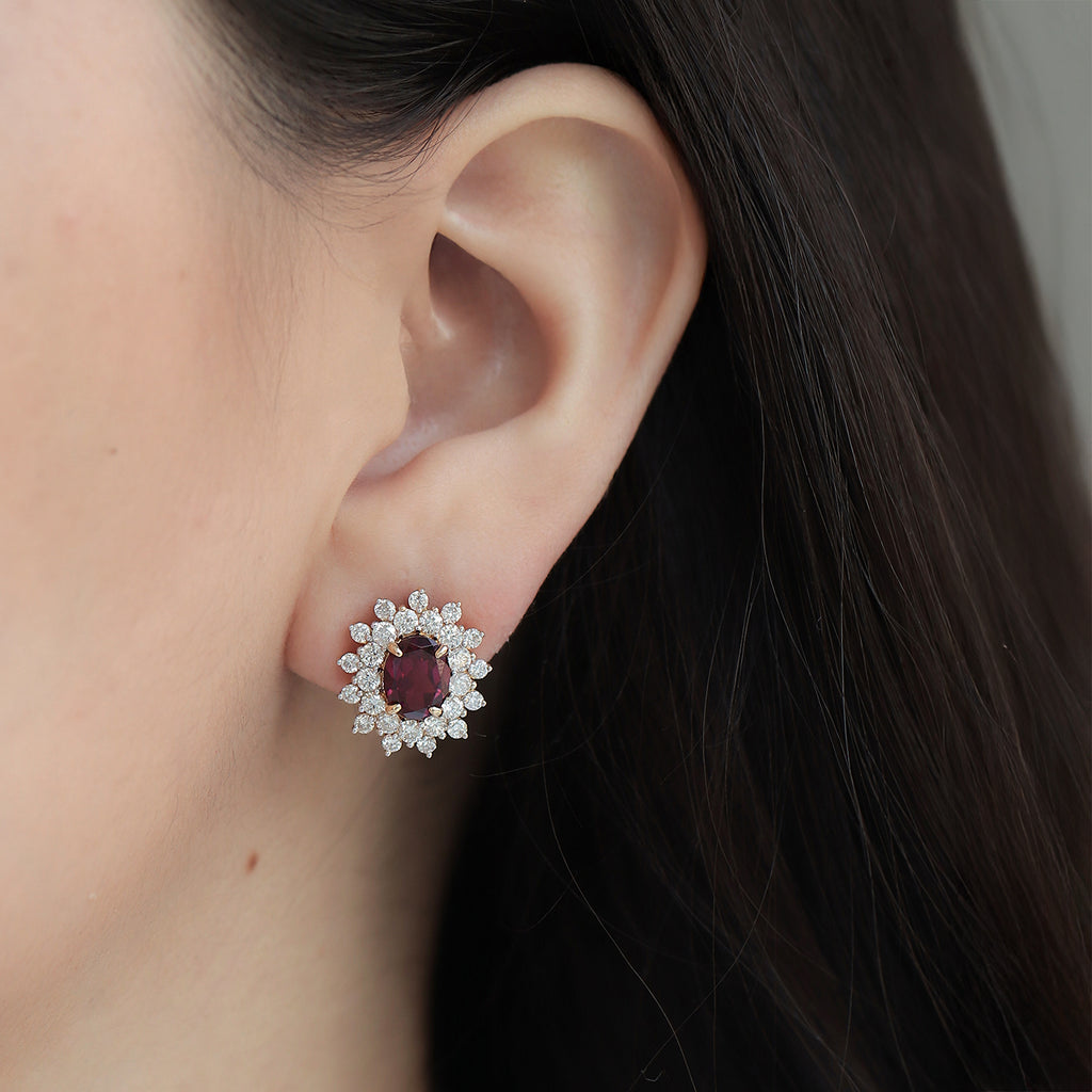 Aretes Imperio Maxi XL Oro Amarillo 14K con Granates y Diamantes.