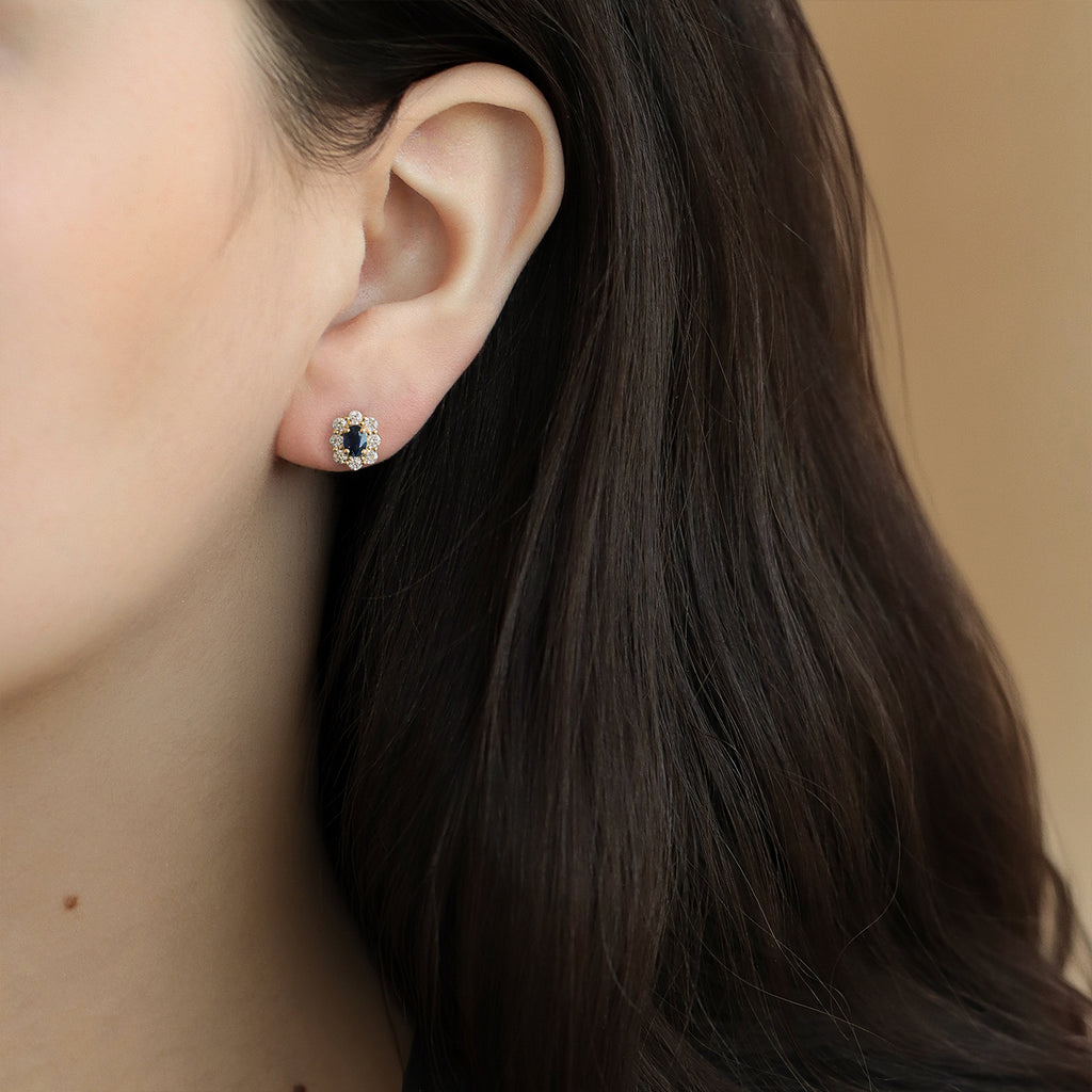 Aretes Imperio mini Oro Amarillo 18K con Diamantes y Zafiros.