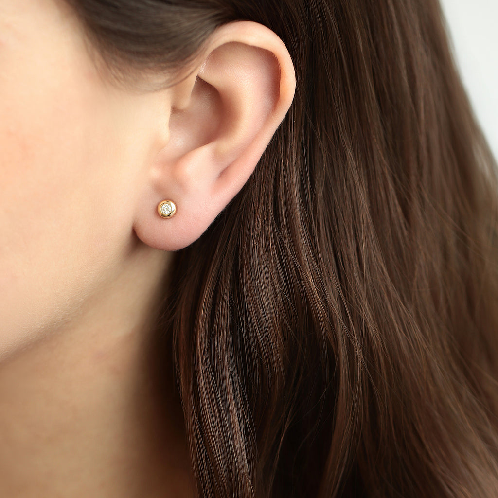 Aretes Nest Oro 18K con Diamantes.