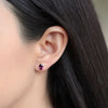 Aretes Orbit Oro Amarillo 14K con Granate Raspberry Gota.