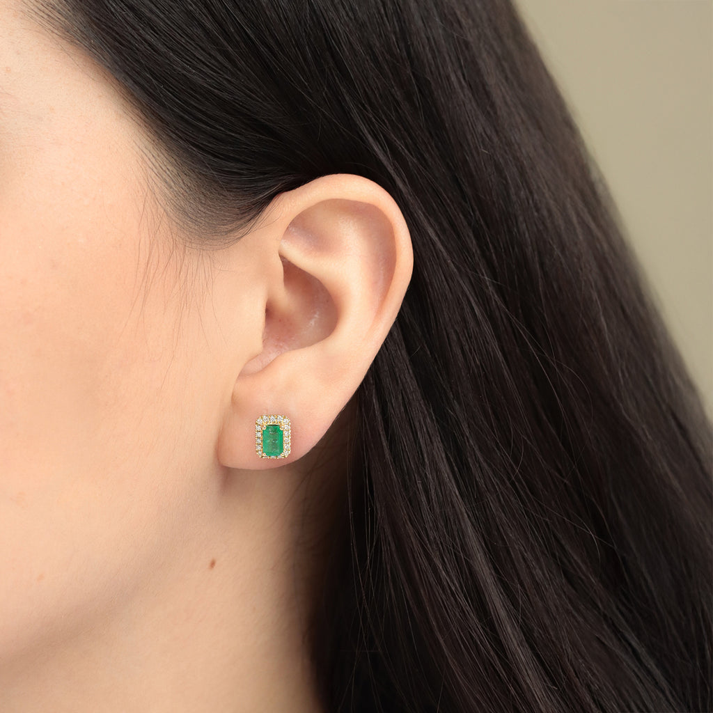 Aretes Royal Oro Amarillo 18K con Esmeraldas y Diamantes.