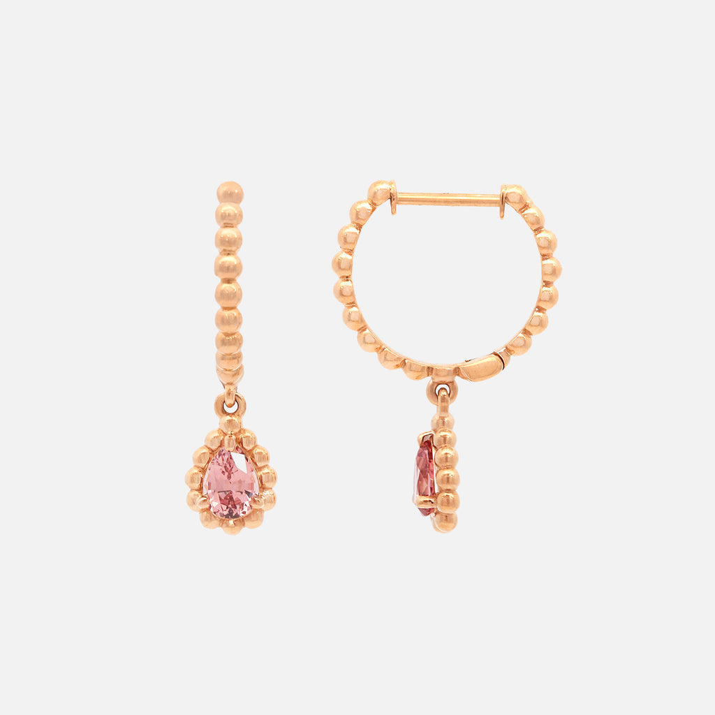 Arracadas Elysa Oro Amarillo 14K con Granates Malaya Gota.