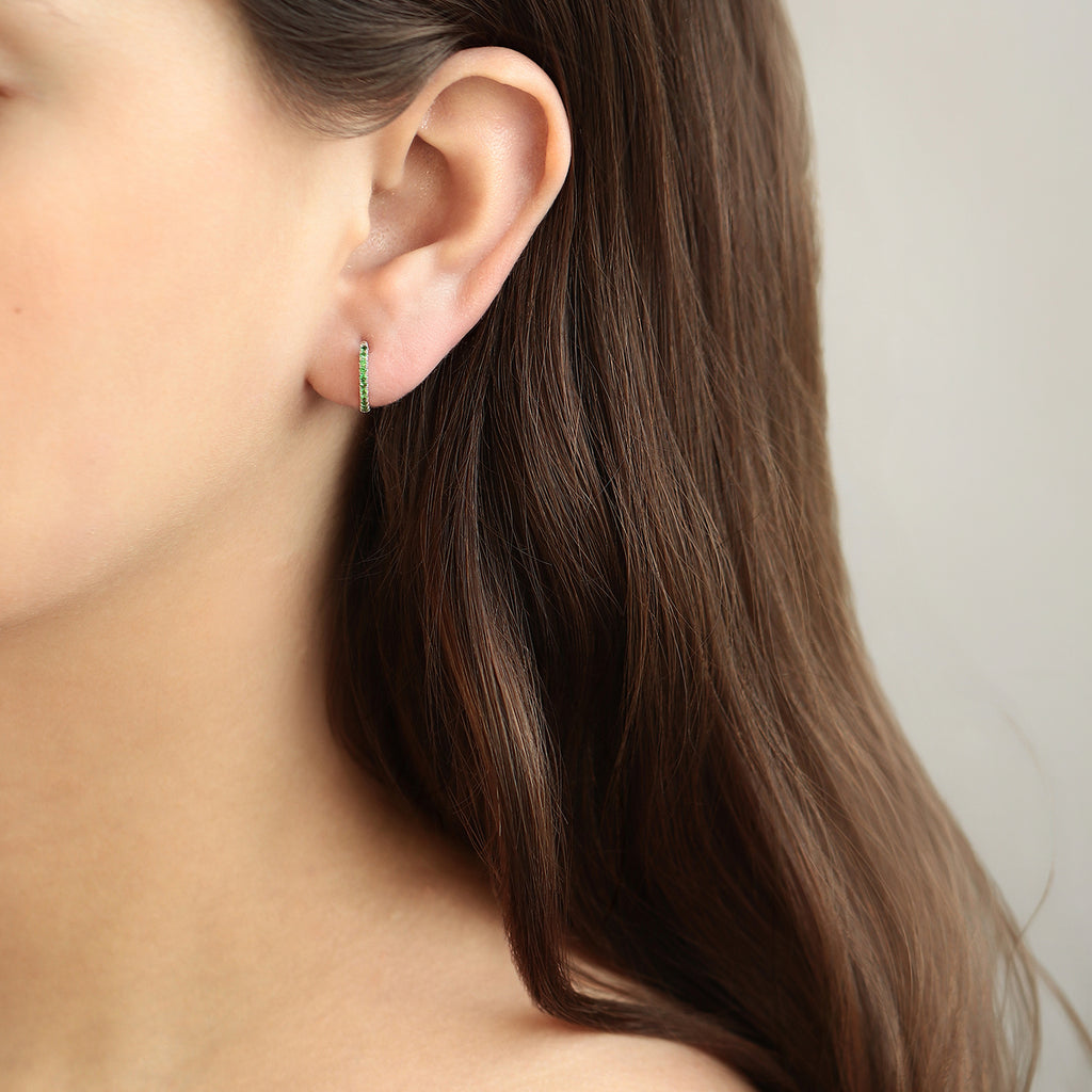 Arracadas Nia Oro Blanco 14K con Esmeraldas.